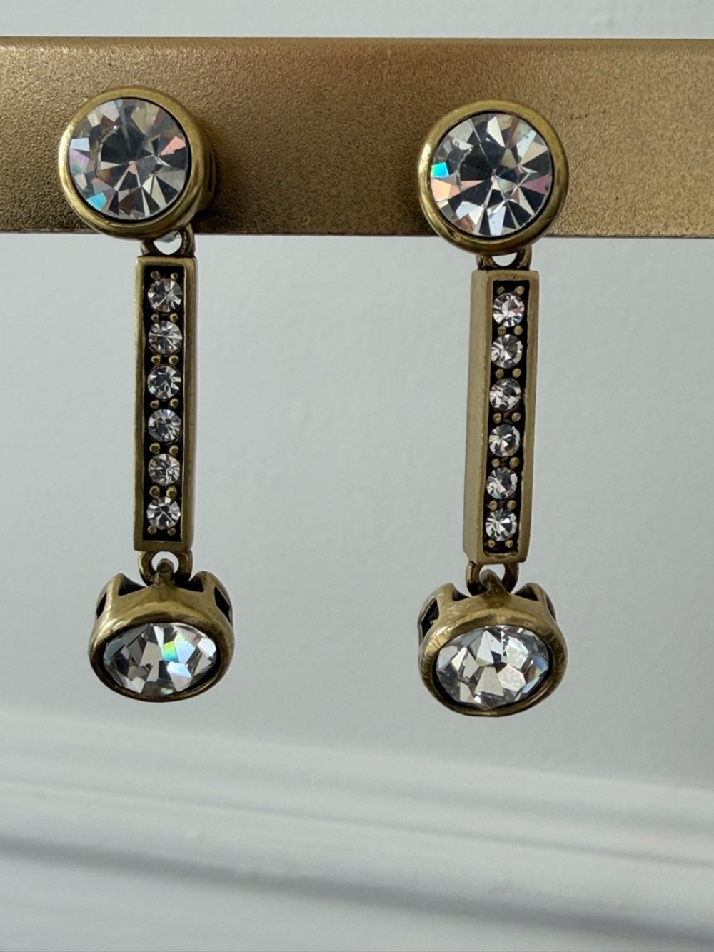 Heidi Daus Gold and Clear Crystal Drop Bar Vintage Statement Earrings NWT 💎👌